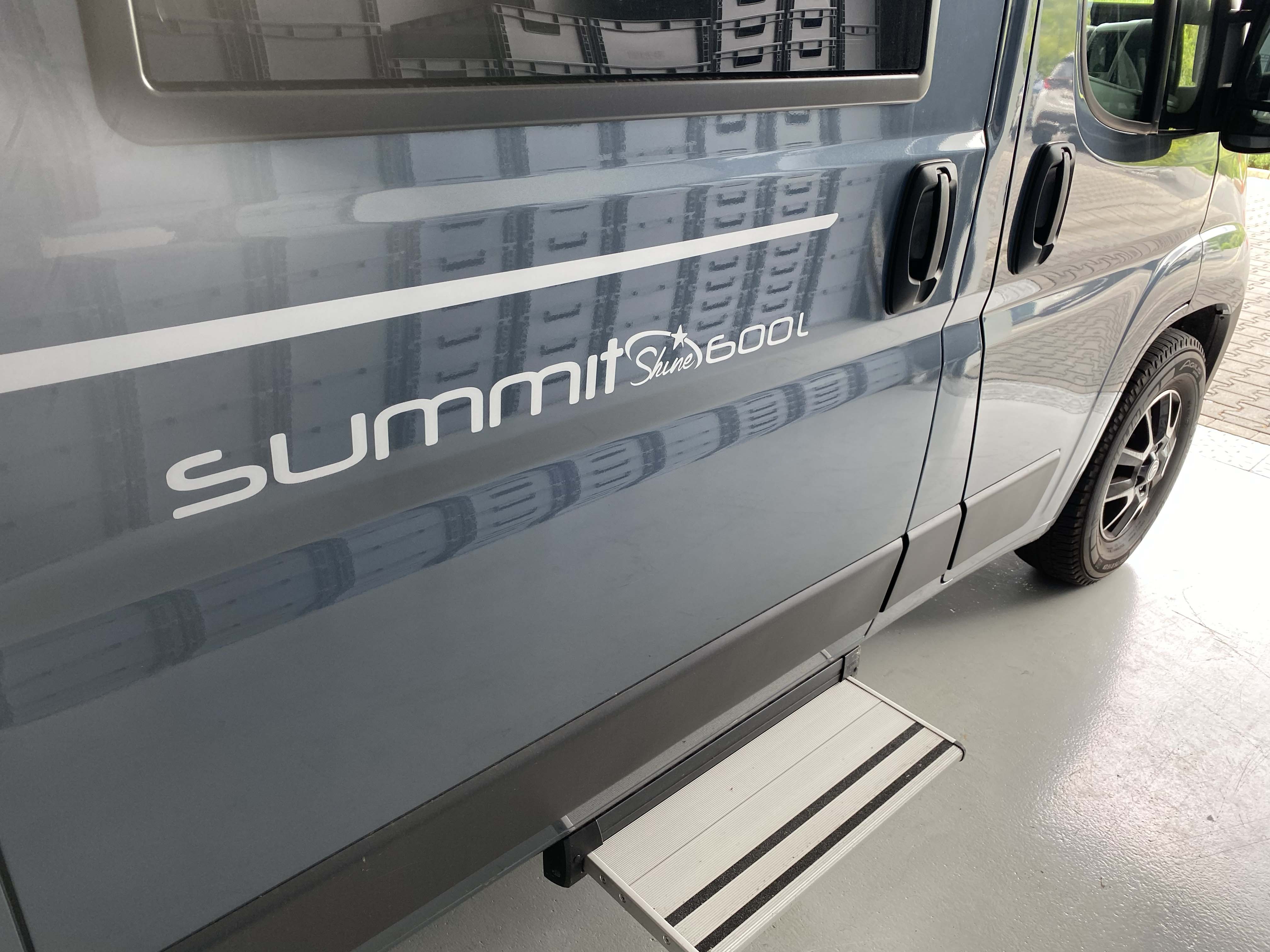 Tiroir arrière 2 étages Pössl Summit Shine 600L