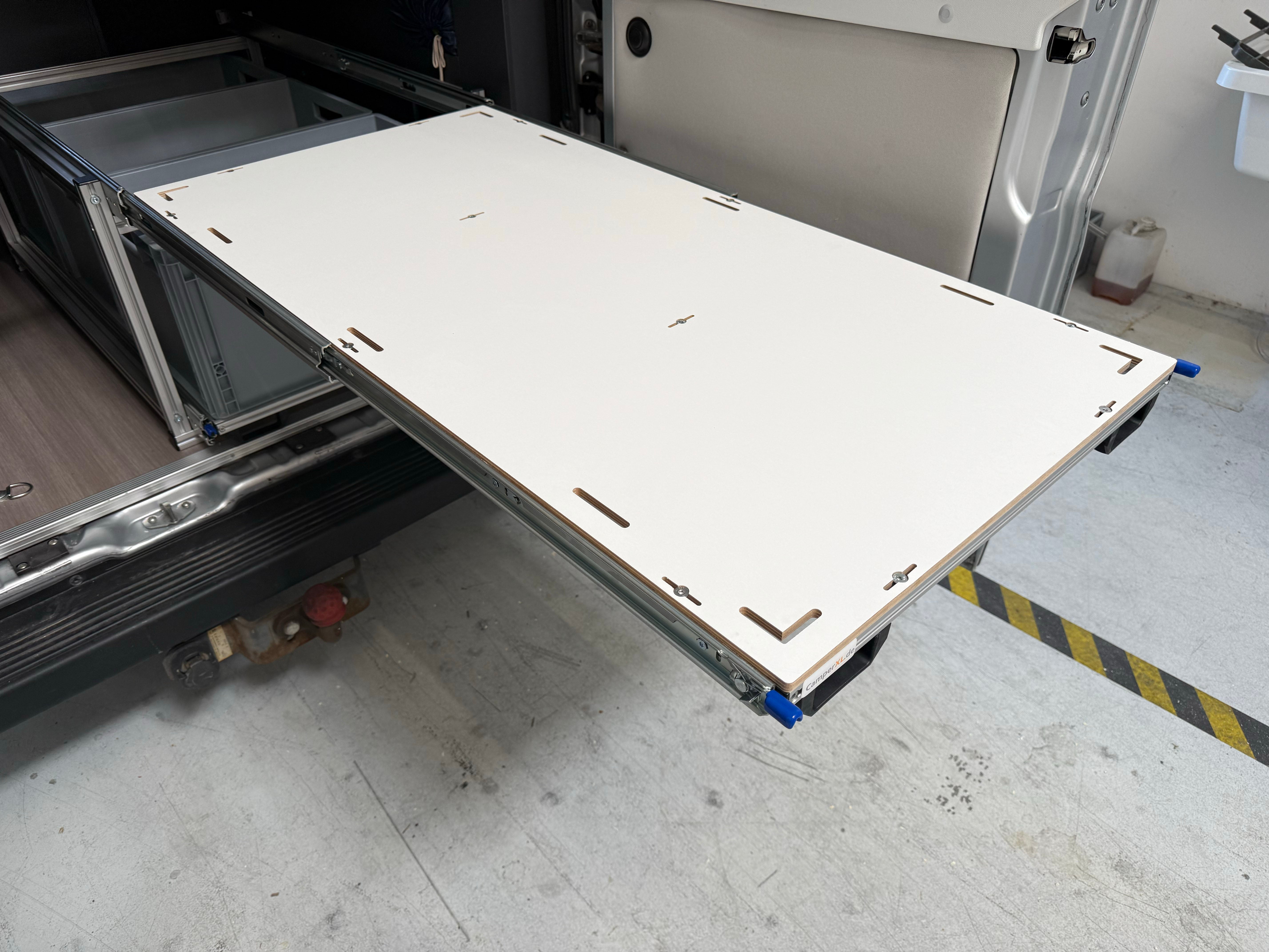 Heckauszug Camper Kastenwagen Standard 900mm x 400mm