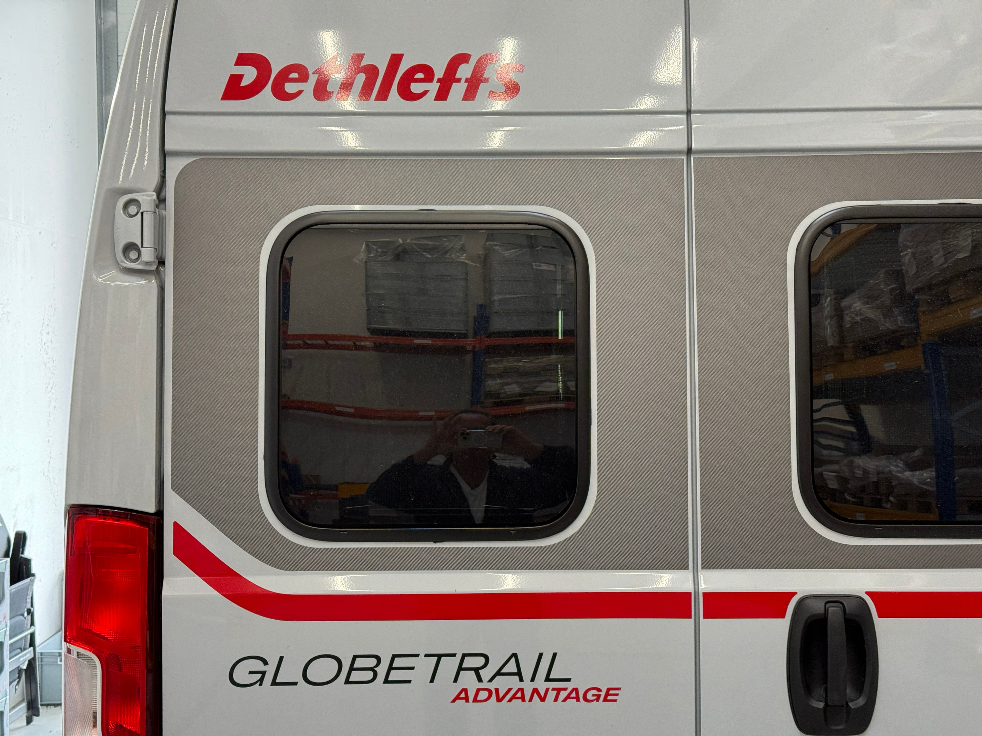 Tiroir arrière 2 étages Dethleffs Globetrail Advantage